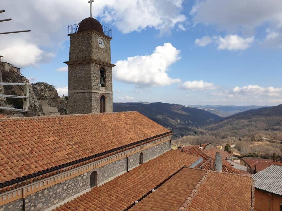 B&B Casa Baronale Castelsaraceno Esterno foto